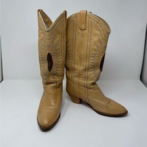 Vintage ACME Tan Western Faux Leather Cowgirl Cowboy Boots Starburst Size 7.5